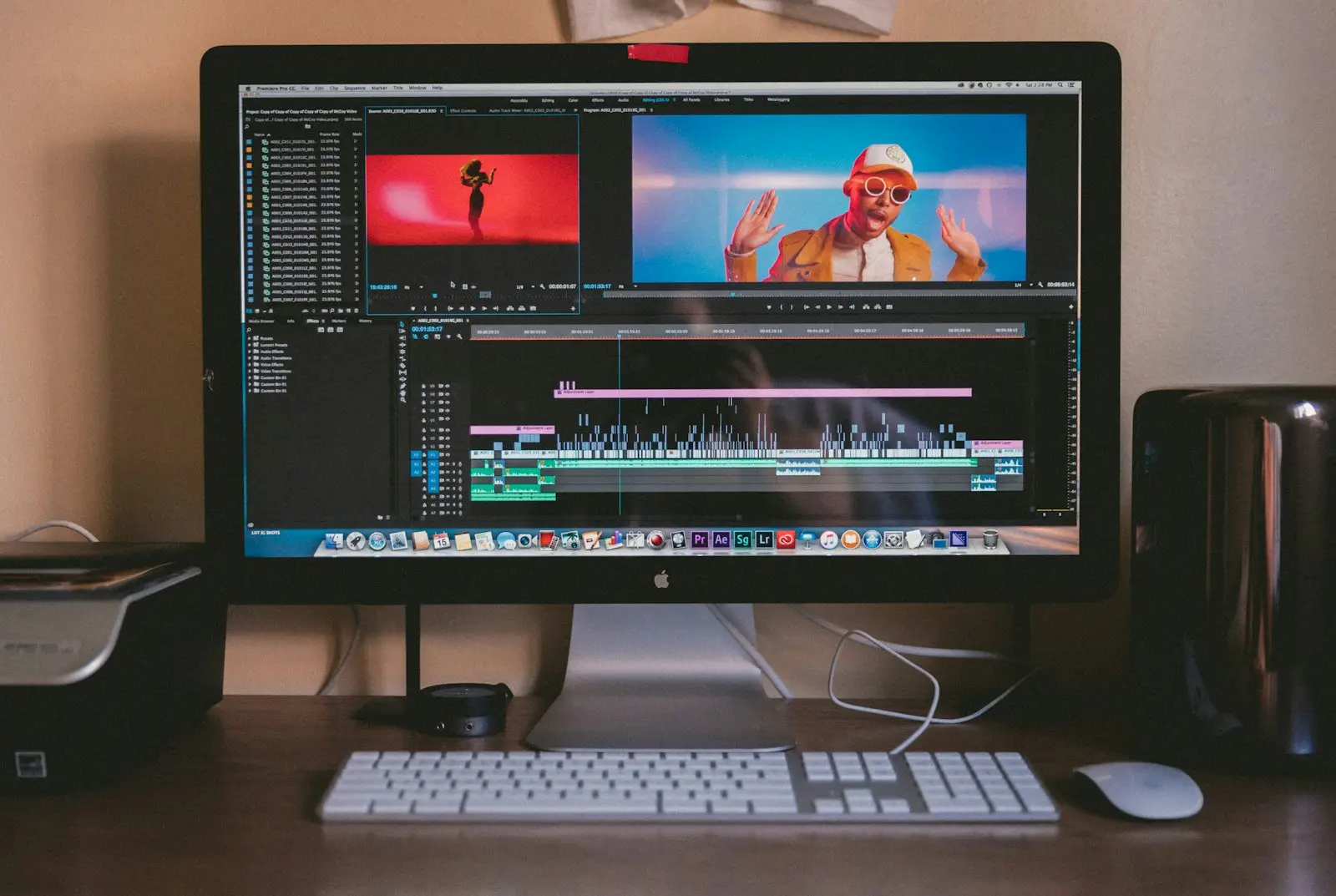 Faceless AI videá: kedy dávajú zmysel a kedy len vyrábajú šum